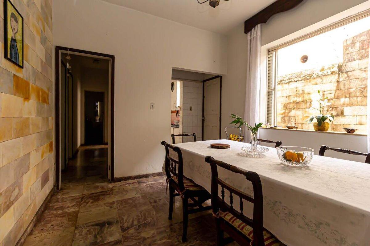 Casa, Serra, 4 Quartos, 1 Vaga, 2 Suítes