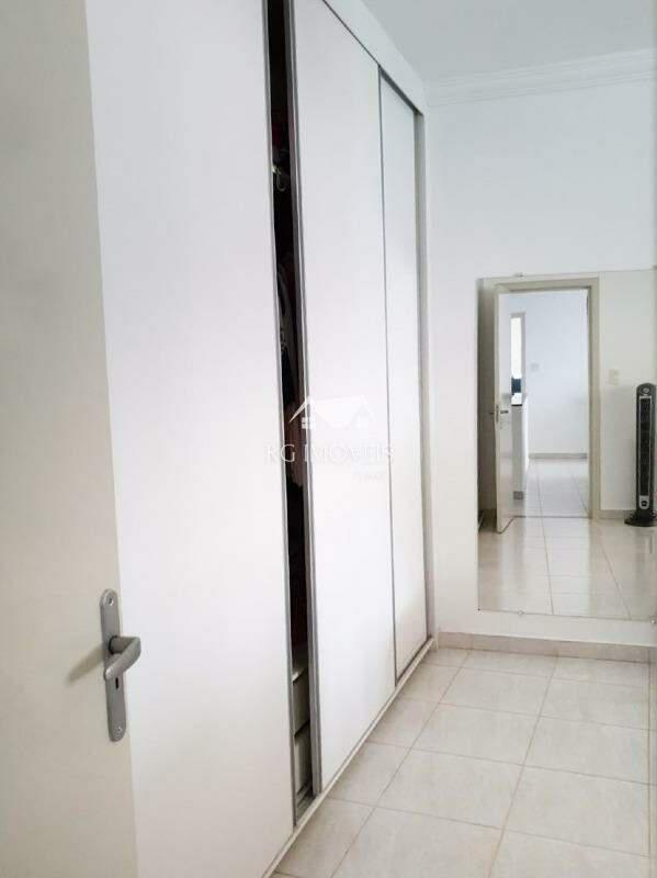 Casa, Milionários, 4 Quartos, 11 Vagas, 1 Suíte