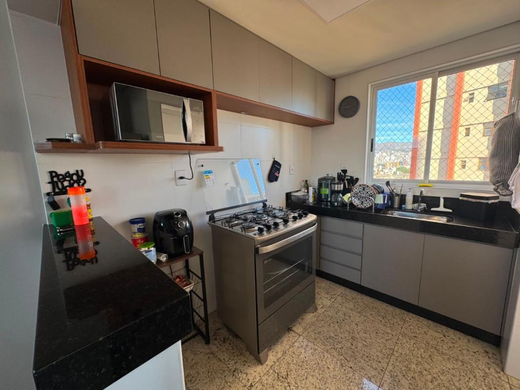 Apartamento, Colégio Batista, 2 Quartos, 2 Vagas, 1 Suíte