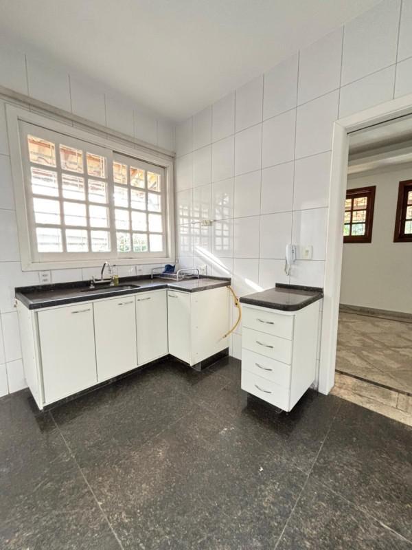 Casa, Itapoã, 5 Quartos, 5 Vagas, 3 Suítes