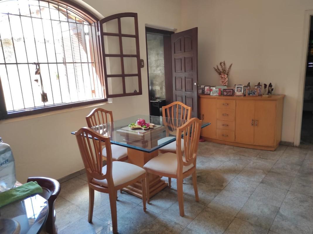 Casa, Caiçaras, 4 Quartos, 2 Vagas, 1 Suíte