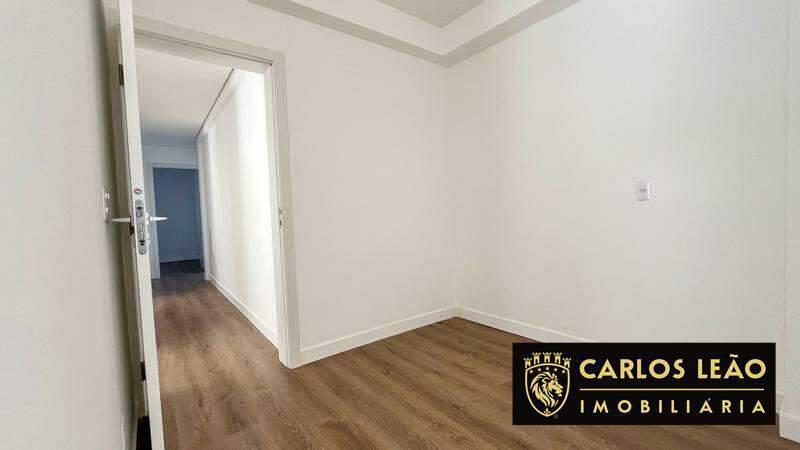 Apartamento, Cruzeiro, 4 Quartos, 4 Vagas, 2 Suítes