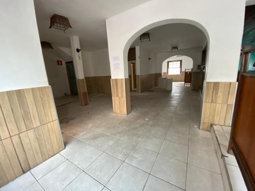 Casa Comercial, Funcionários, 1 Quarto