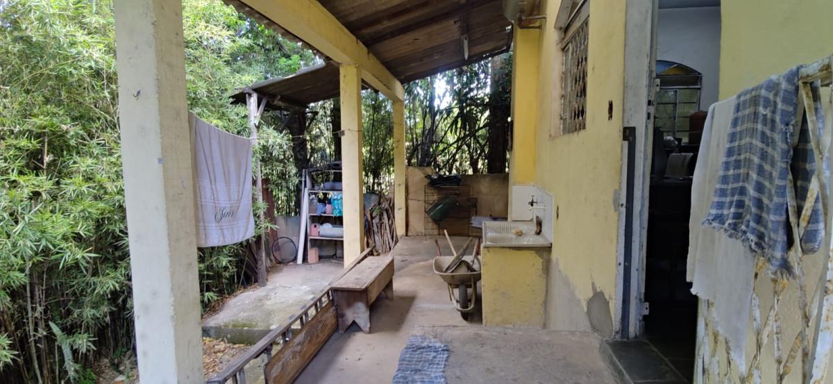 Casa, Pedra Azul, 2 Quartos, 10 Vagas