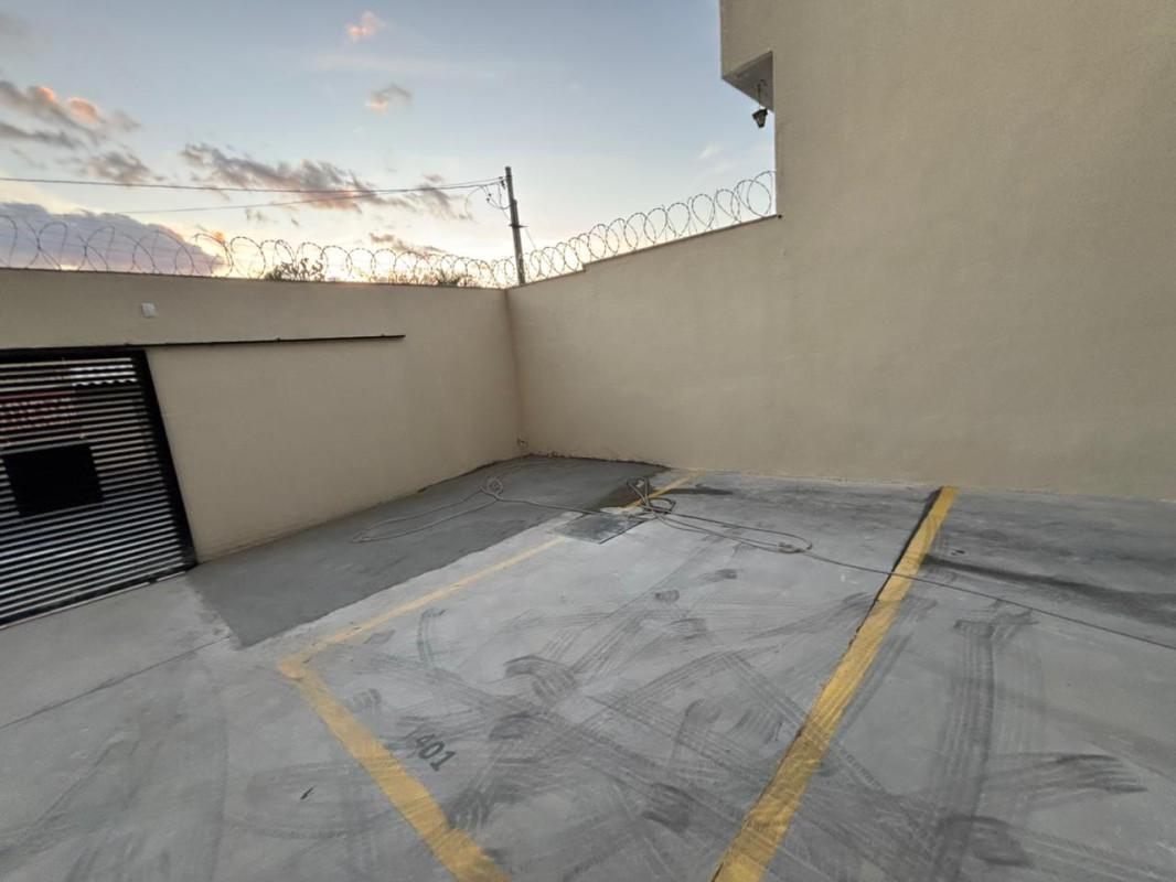 Cobertura, Céu Azul, 2 Quartos, 1 Vaga