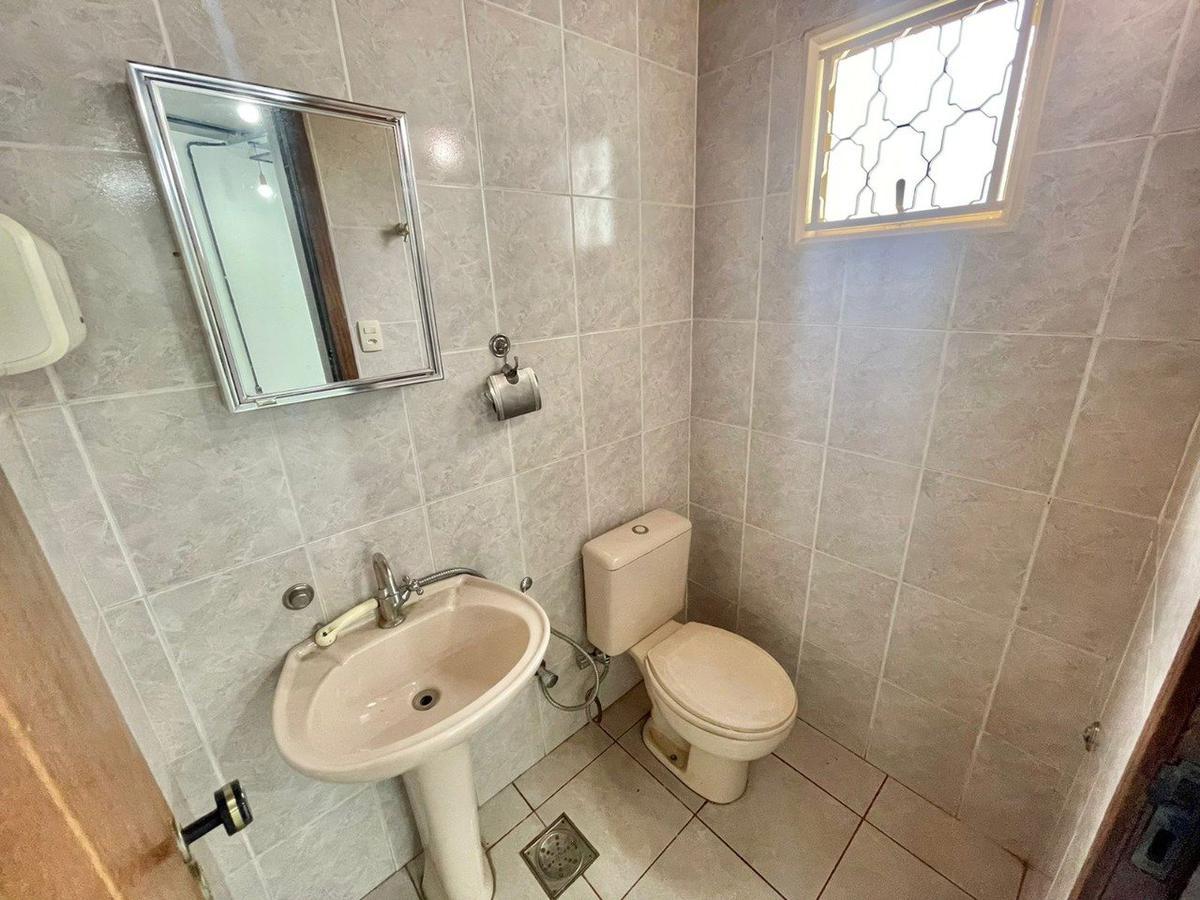 Casa Comercial, São José, 3 Quartos, 6 Vagas, 1 Suíte