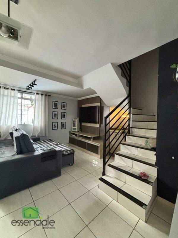 Casa, Parque Ayrton Senna, 3 Quartos, 2 Vagas