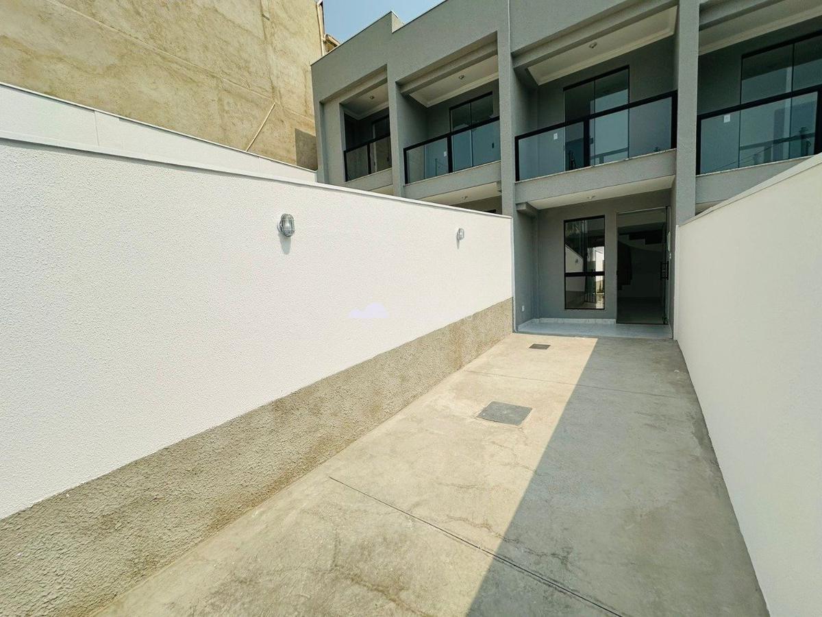 Casa, Jardim Guanabara, 2 Quartos, 0 Vaga