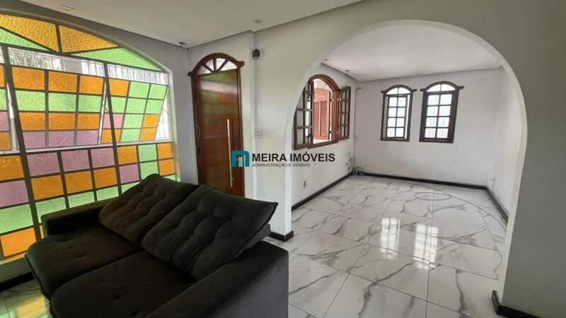 Casa, Alípio de Melo, 4 Quartos, 3 Vagas, 2 Suítes