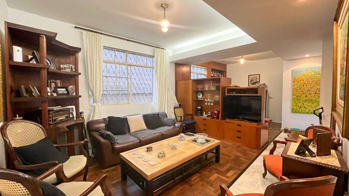 Apartamento, Coração de Jesus, 3 Quartos, 1 Vaga, 1 Suíte
