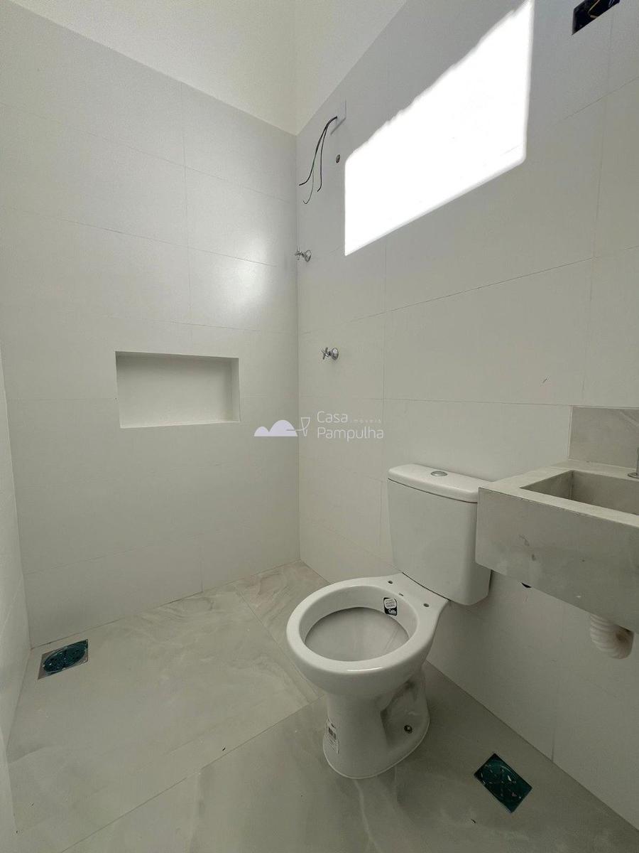 Casa, Planalto, 2 Quartos, 2 Vagas, 2 Suítes