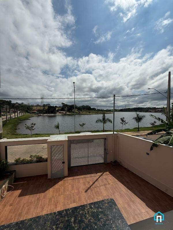 Casa, Centro, 4 Quartos, 4 Vagas, 2 Suítes
