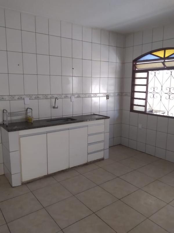 Casa, Vila Barroquinha, 2 Quartos, 1 Vaga