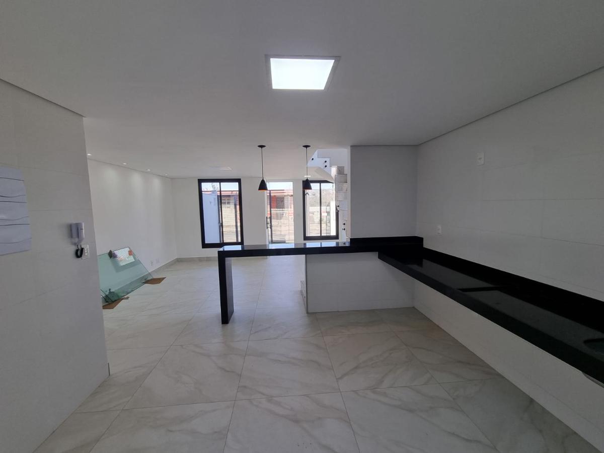 Casa, Planalto, 3 Quartos, 2 Vagas, 1 Suíte