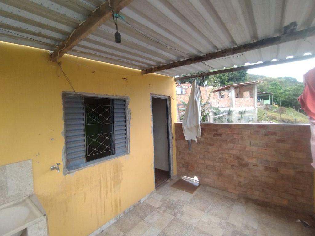 Casa, Morro São Francisco, 1 Quarto, 0 Vaga