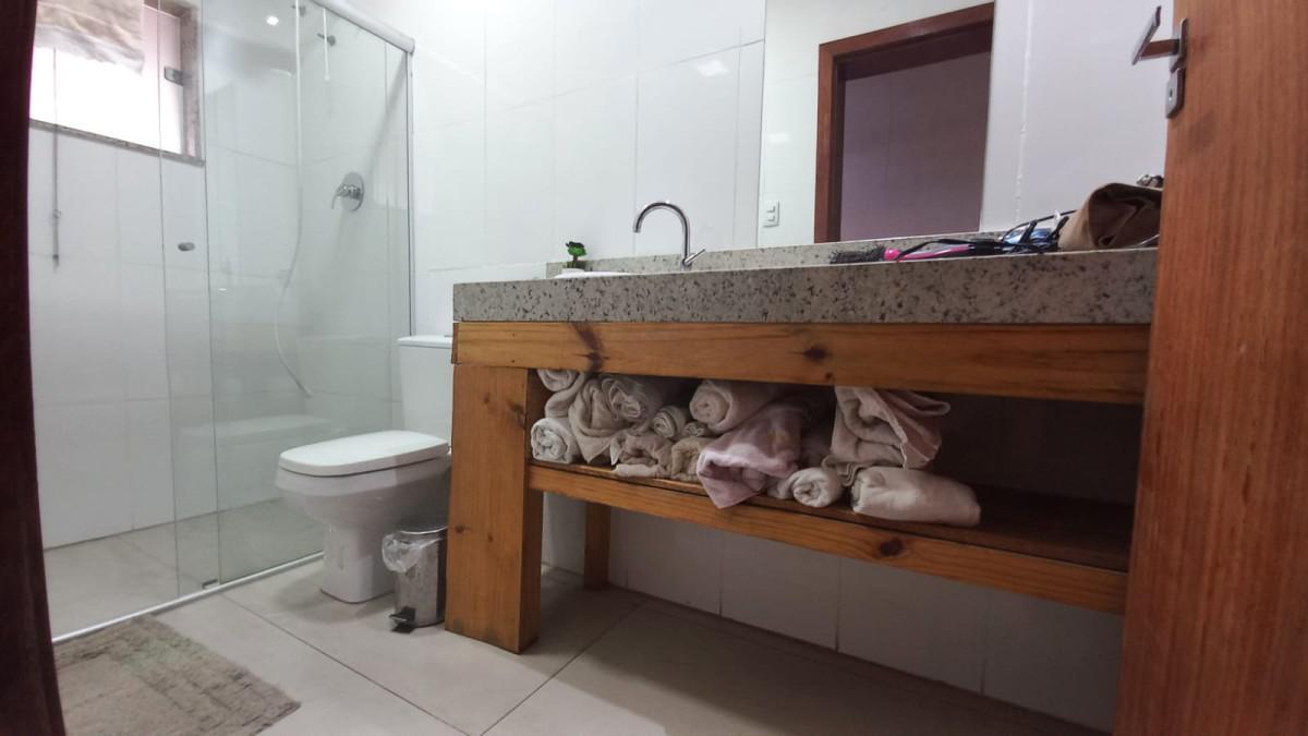 Casa, Betânia, 3 Quartos, 3 Vagas, 2 Suítes