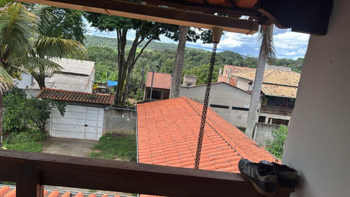 Casa, Colonial, 4 Quartos, 4 Vagas, 1 Suíte