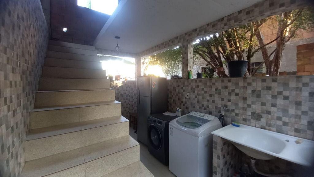 Casa, Nações Unidas, 3 Quartos, 0 Vaga, 2 Suítes