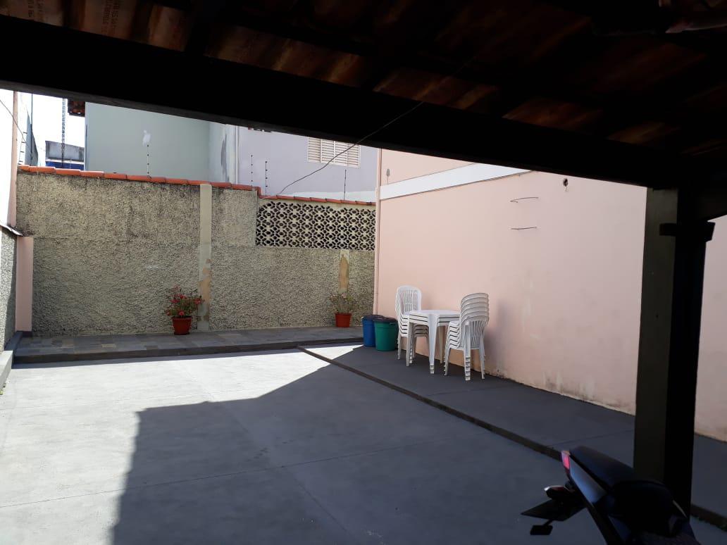 Casa, Vila Clóris, 2 Quartos, 1 Vaga, 1 Suíte