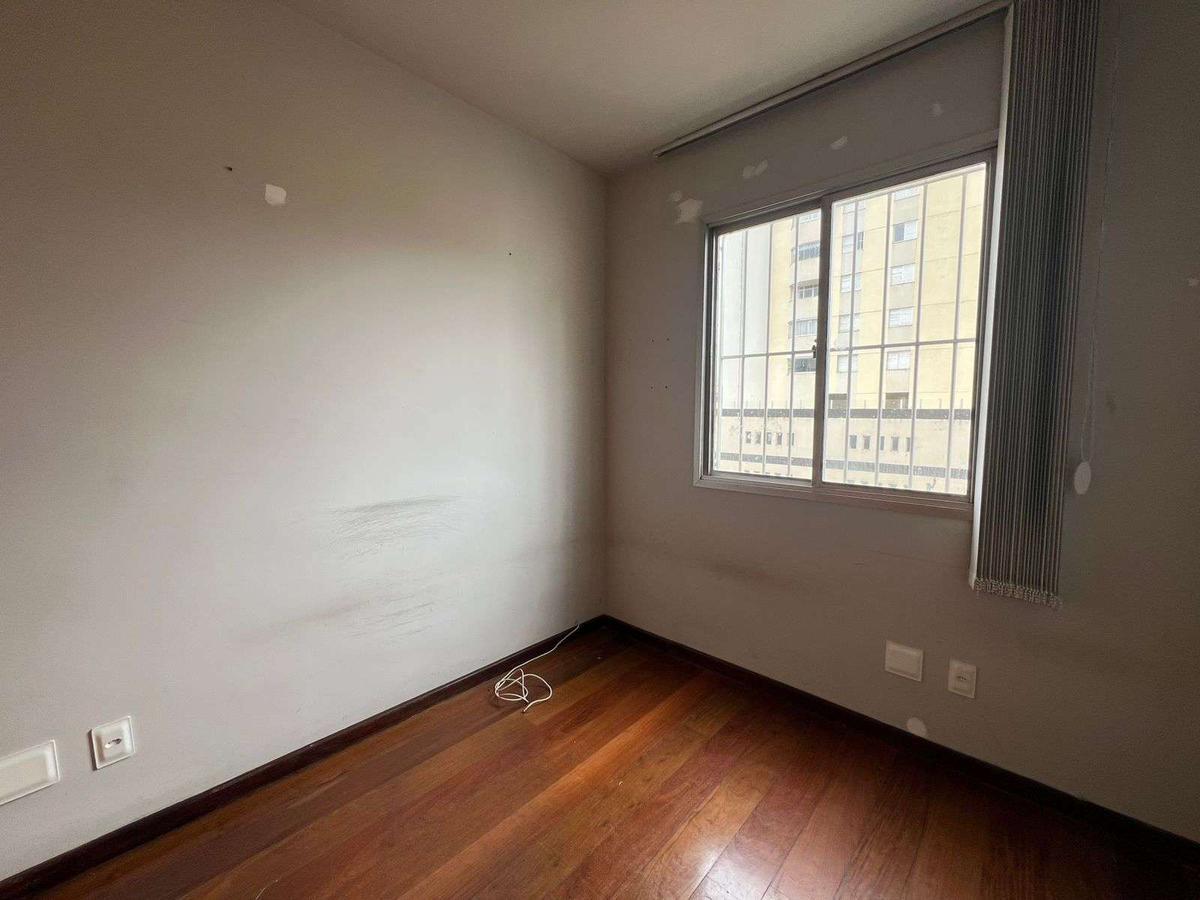 Apartamento, Sagrada Família, 3 Quartos, 2 Vagas, 1 Suíte