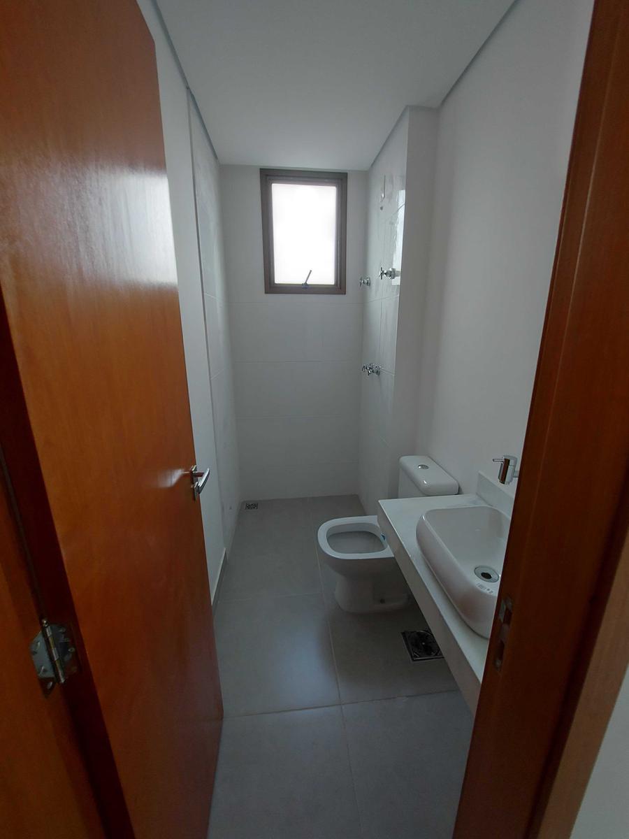 Cobertura, Sagrada Família, 2 Quartos, 3 Vagas, 1 Suíte