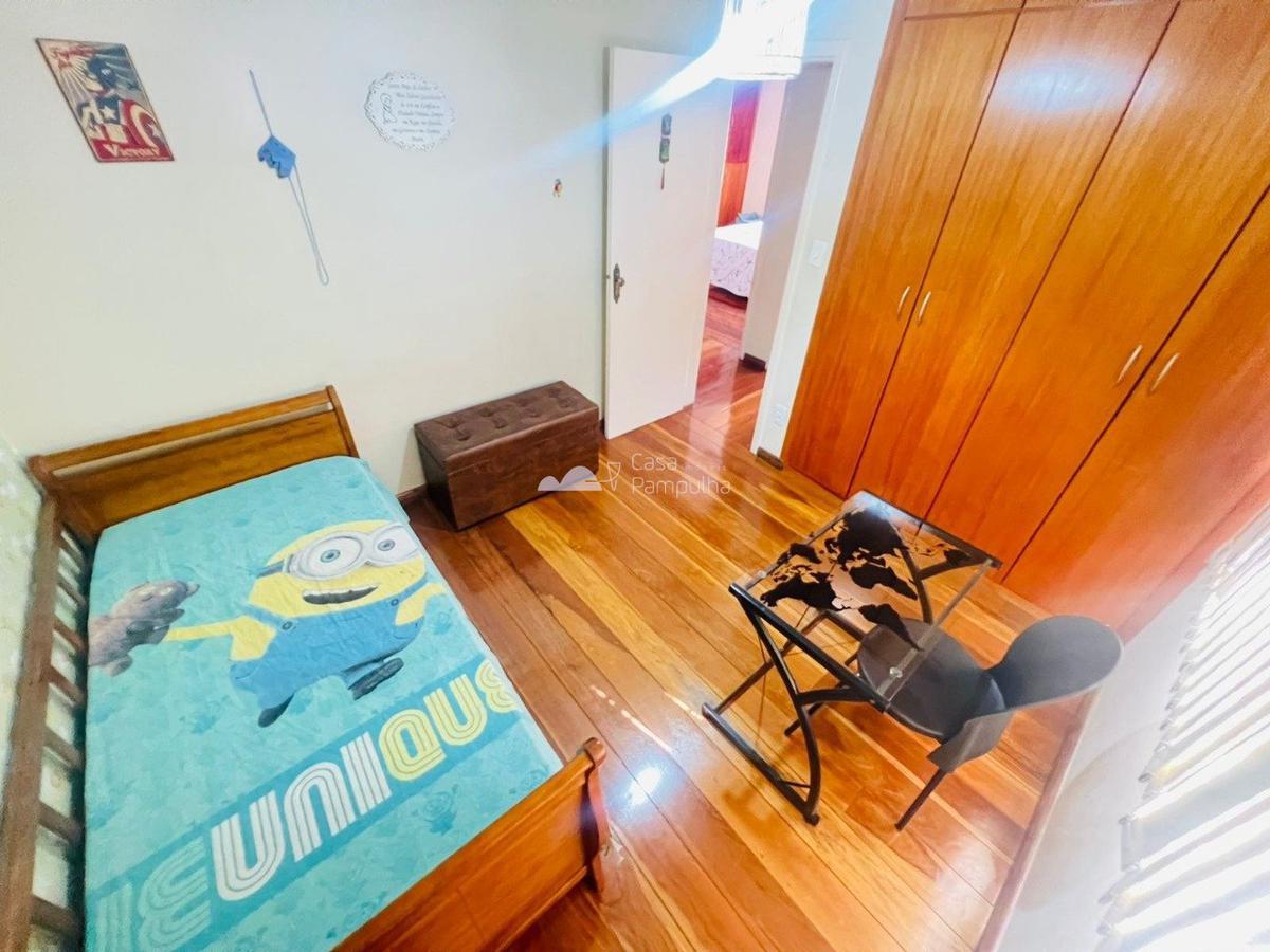Casa, Santa Mônica, 3 Quartos, 2 Vagas, 2 Suítes