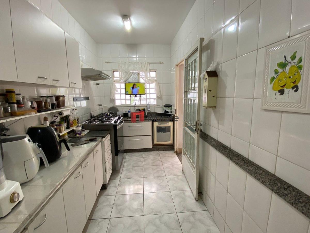 Casa, Buritis, 3 Quartos, 2 Vagas, 1 Suíte