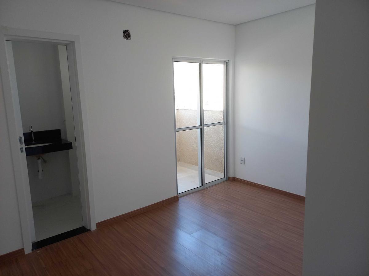 Apartamento, Santa Efigênia, 2 Quartos, 0 Vaga, 2 Suítes