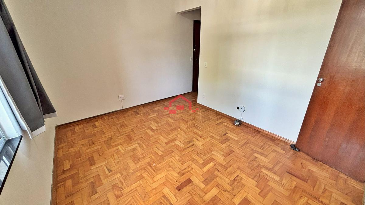 Apartamento, Carlos Prates, 2 Quartos, 1 Vaga