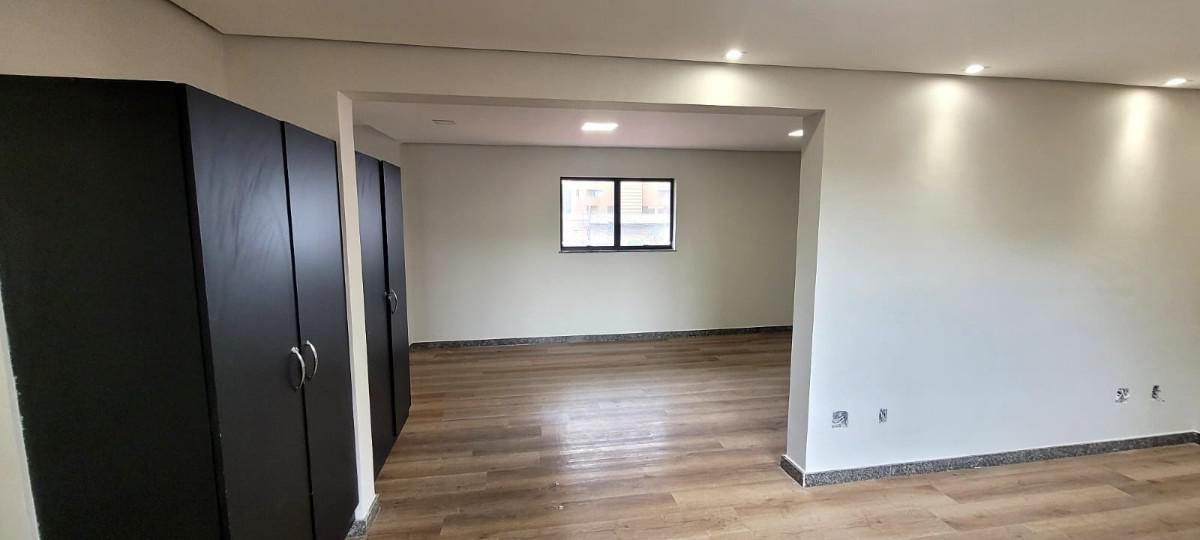 Sala, São Lucas, 0 Quarto, 0 Vaga
