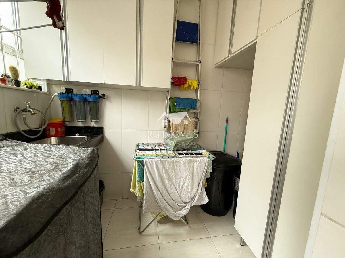Apartamento, Tirol, 3 Quartos, 2 Vagas, 1 Suíte