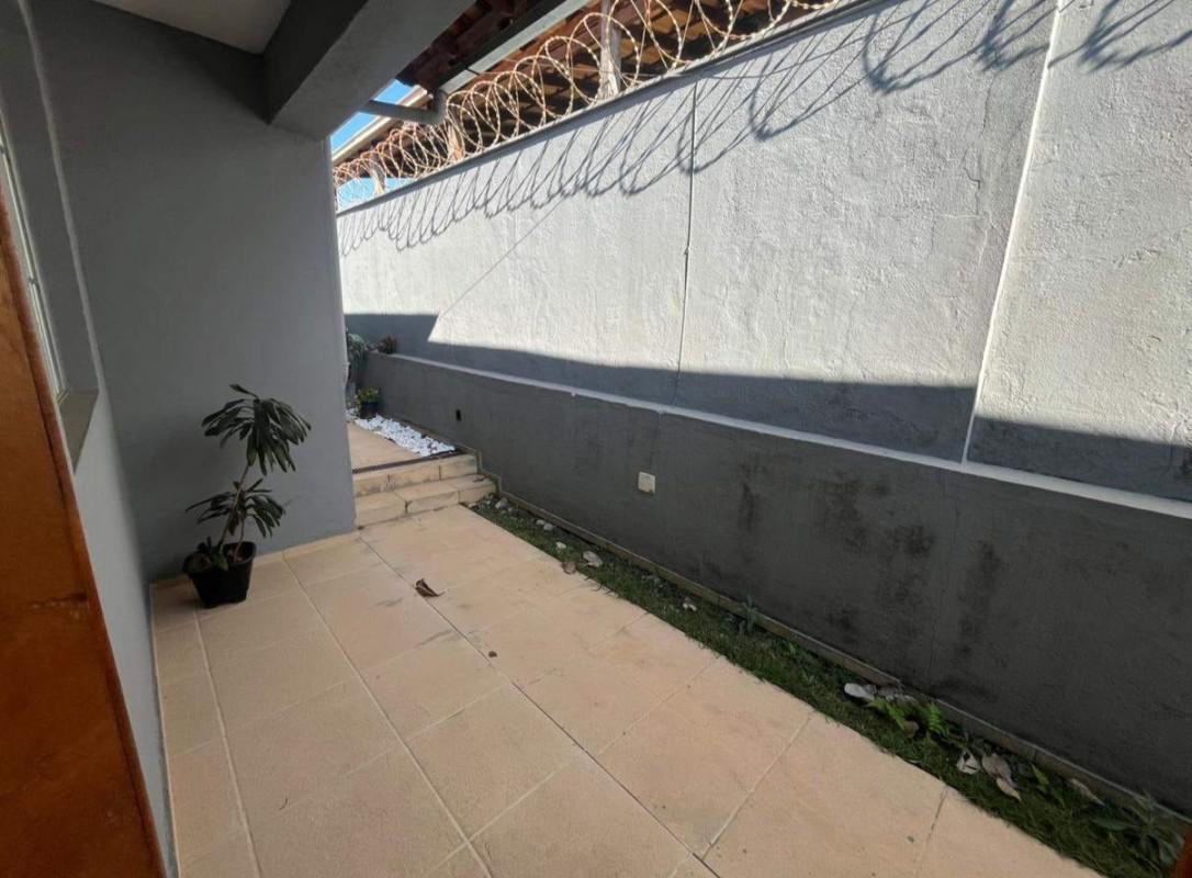 Casa, Bom Jesus, 2 Quartos, 1 Vaga, 2 Suítes