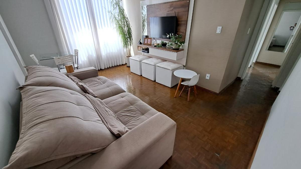 Apartamento, Floresta, 3 Quartos, 1 Vaga, 1 Suíte