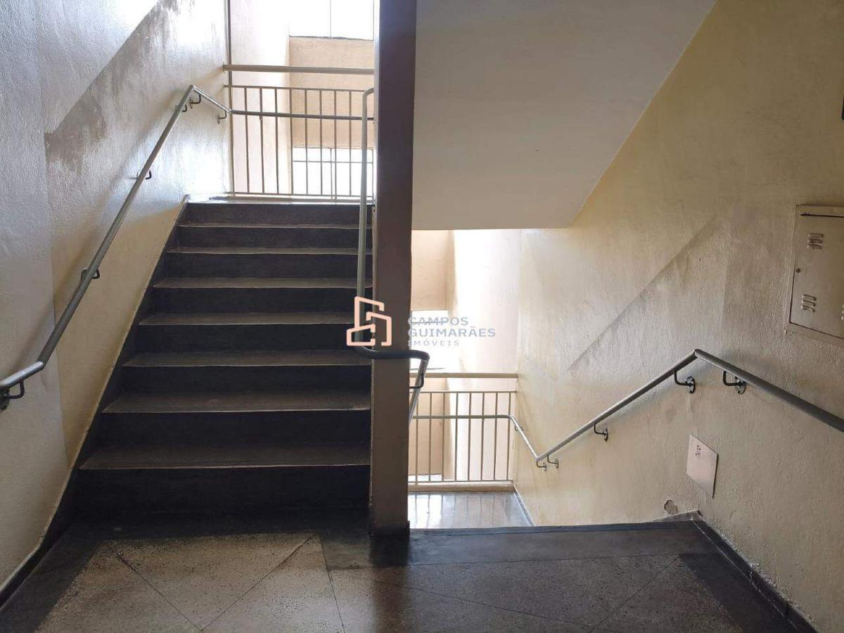 Sala, Glória