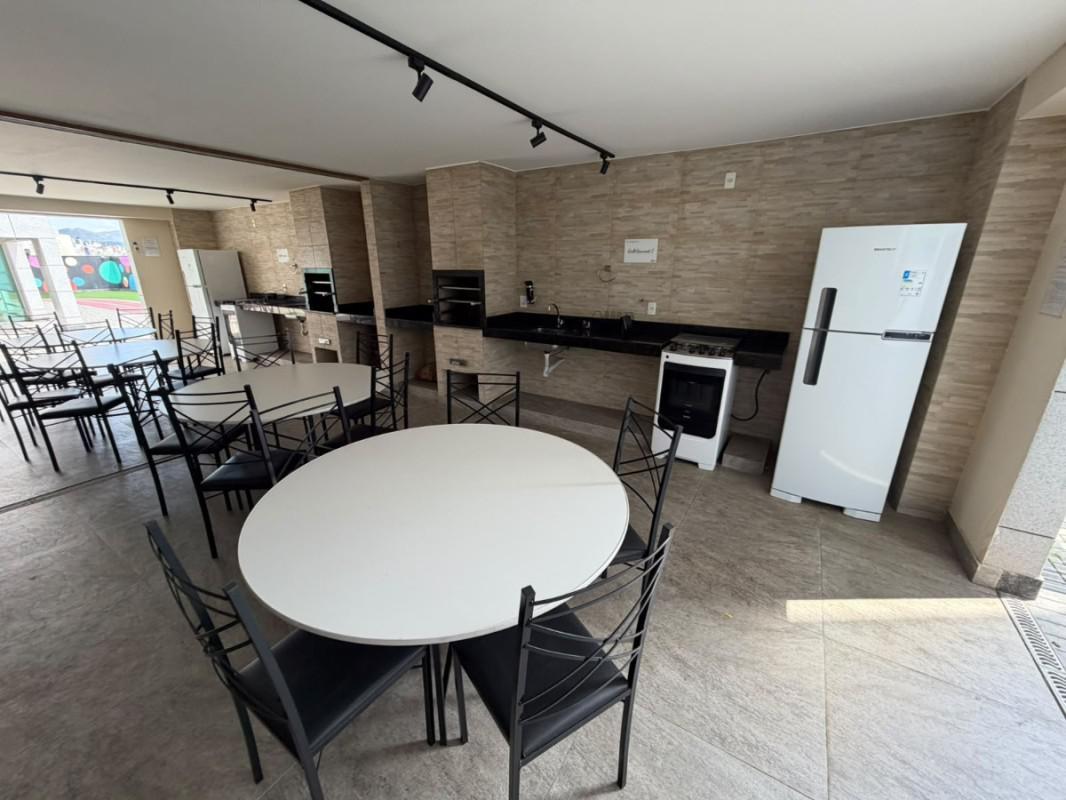 Apartamento, Carlos Prates, 2 Quartos, 2 Vagas, 1 Suíte