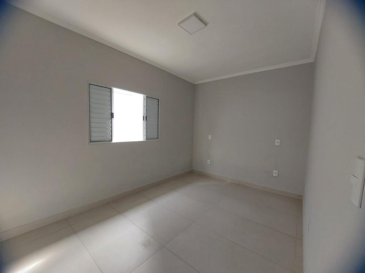 Casa, Bom Pastor, 3 Quartos, 2 Vagas, 1 Suíte