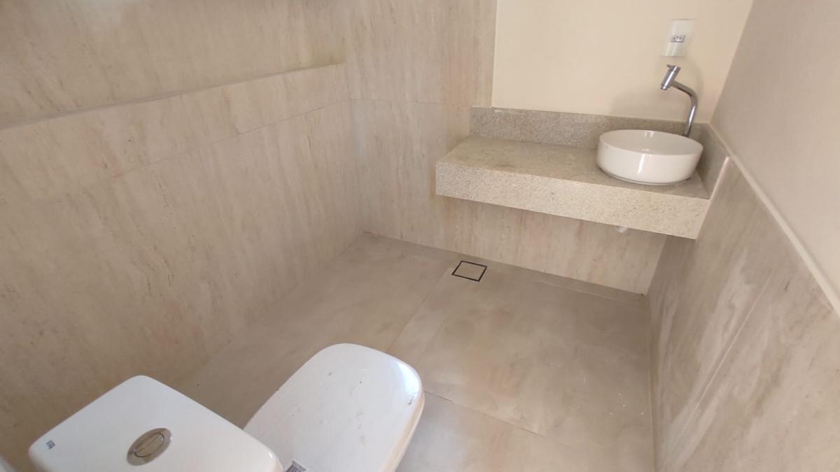 Casa, Santa Rosa, 3 Quartos, 4 Vagas, 1 Suíte