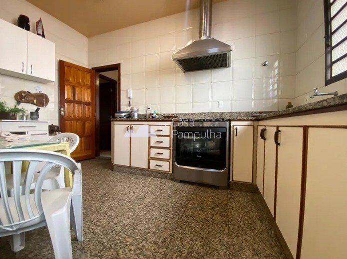 Casa, Santa Amélia, 3 Quartos, 4 Vagas, 2 Suítes