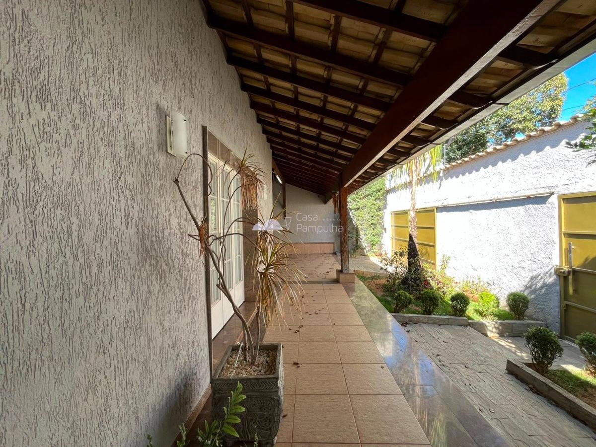 Casa, Itapoã, 4 Quartos, 2 Vagas, 2 Suítes