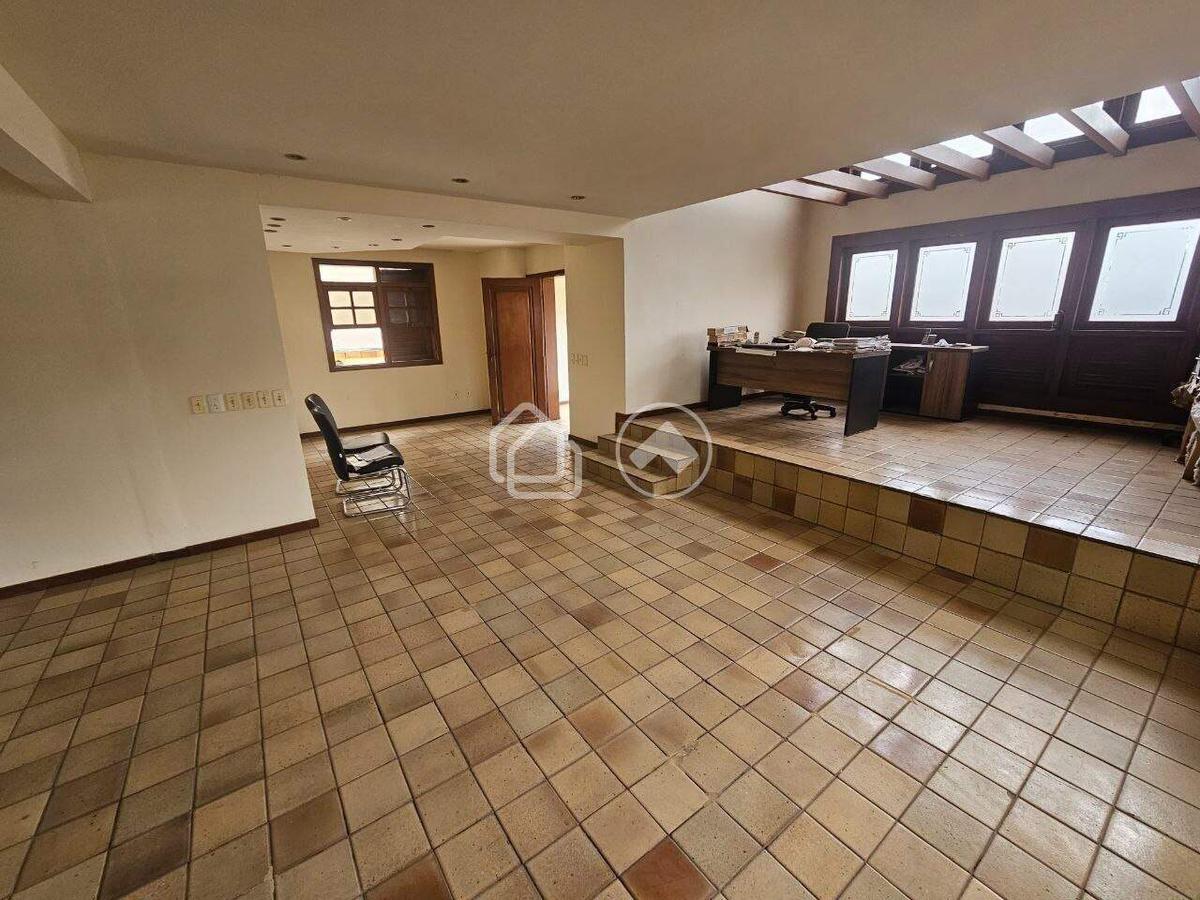 Casa, Santa Teresa, 8 Quartos, 6 Vagas, 2 Suítes