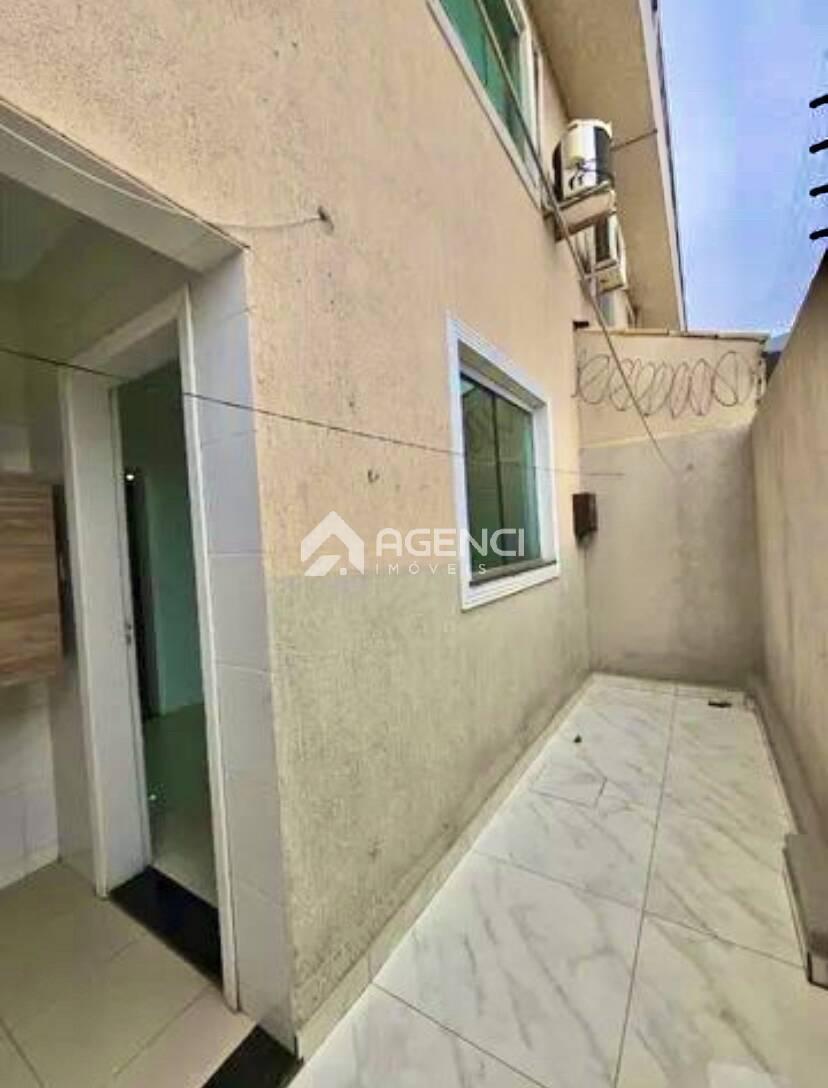 Casa, Cabral, 3 Quartos, 0 Vaga, 1 Suíte