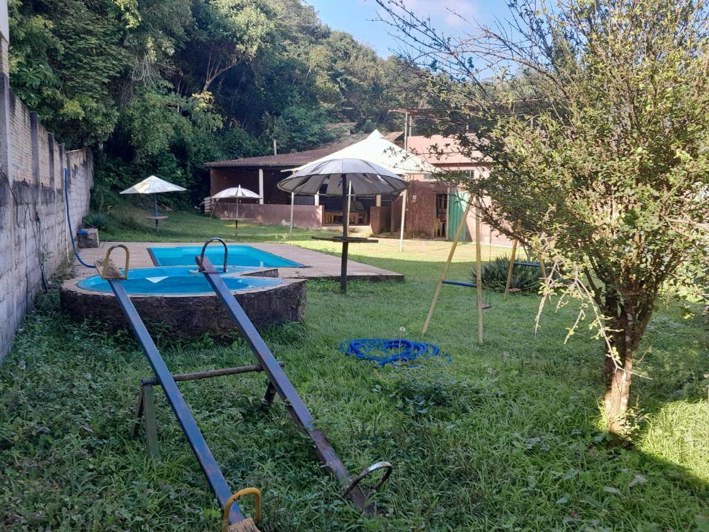 Fazenda, Pompeu, 5 Quartos, 2 Vagas