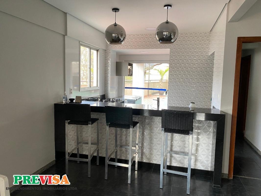 Apartamento, Floresta, 3 Quartos, 1 Vaga, 1 Suíte