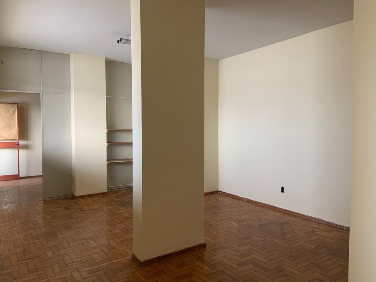 Sala, Centro, 0 Quarto, 0 Vaga