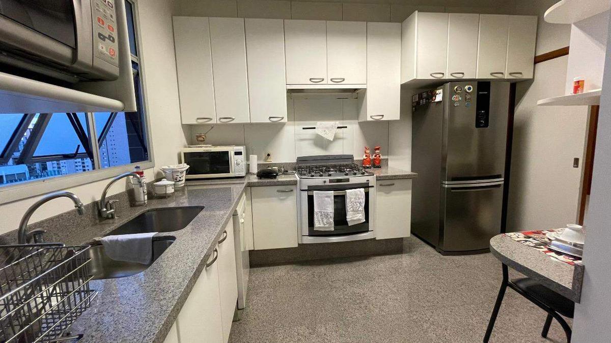 Apartamento, Lourdes, 4 Quartos, 2 Vagas, 2 Suítes