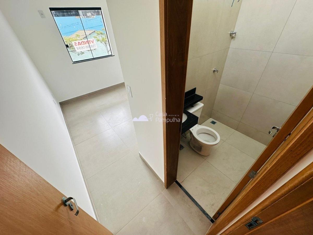 Casa, Santa Mônica, 2 Quartos, 1 Vaga, 2 Suítes