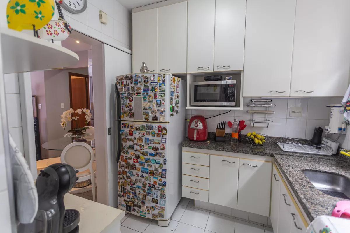 Apartamento, Serra, 2 Quartos, 2 Vagas, 1 Suíte