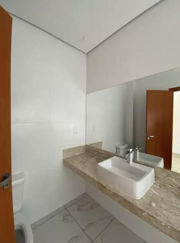 Casa, Trevo, 3 Quartos, 2 Vagas, 1 Suíte