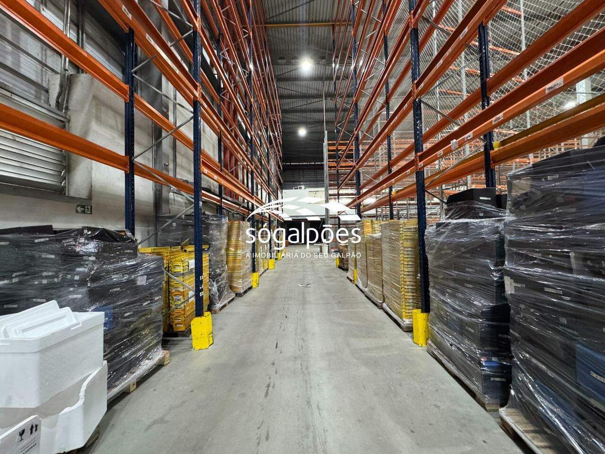 Galpão, Cincão, 100 Vagas