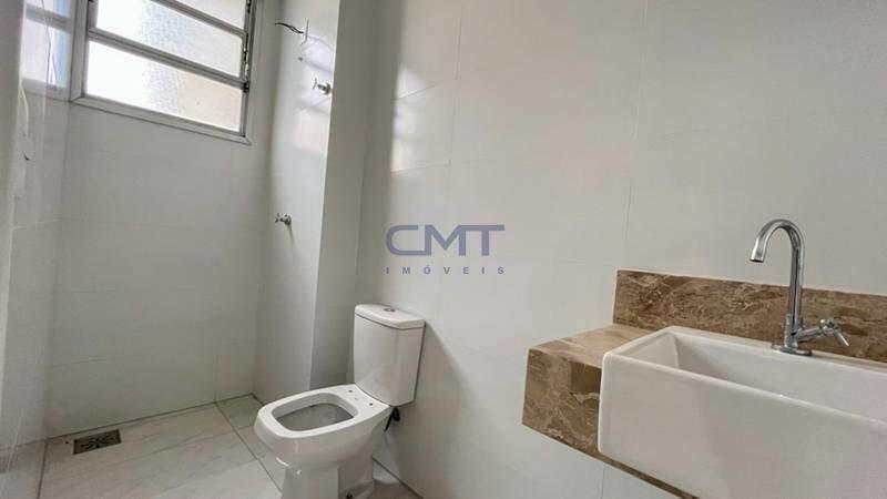 Apartamento, Centro, 2 Quartos, 0 Vaga, 1 Suíte